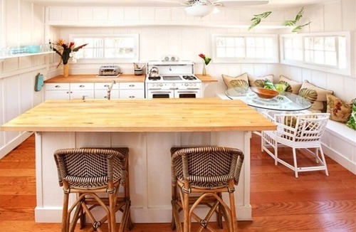 Hawi House | Ocean Views, Swimming Pool Access, Historic Cottage
