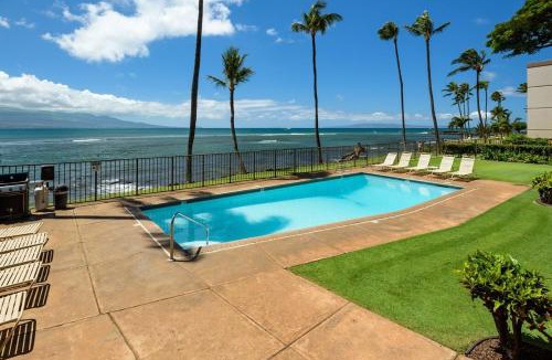 Maalaea House | Oceanfront Abode Remodeled in 2021 Sleeps 6