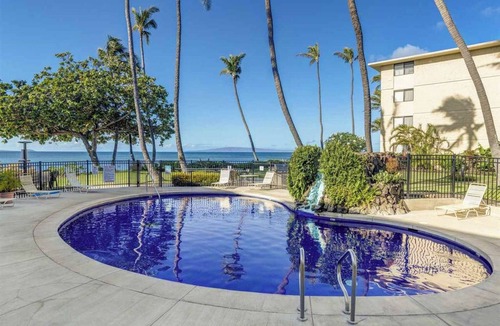 Maalaea Condo | Oceanfront Maui Gem, Sugar Beach Access, Panoramic Views, Pool, Kanai A Nalu 319