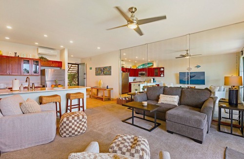 Napili Condo | Oceanfront, updated, clean, modern. Great reviews!