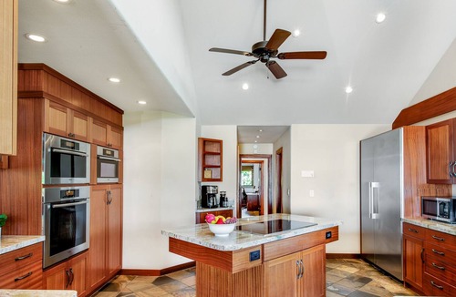 Kamuela House | Oceanview Estate w/ Pool/Spa, Tennis Court, Fitness Pavilion & AC: Olomana Hale