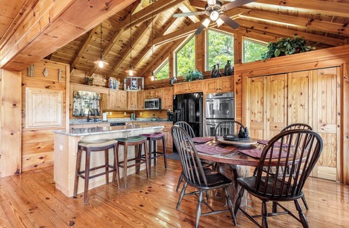 Black Mountain Cabin | Osprey- Mountains, Hot Tub, Game Room, Wine Room, Trails, Creek, Near Town