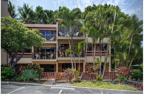 Historic Kailua Village Condo | PARADISE! 1 BR Beach Condo Steps Away from the Beach and Downtown
