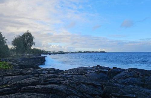 Keaau House | Paradise Park Hale-3BD