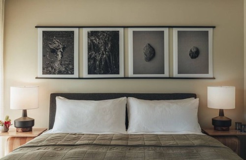 Historic Kailua Village Hotel | Peaceful Hideaway with Pool, Bikes & Perks