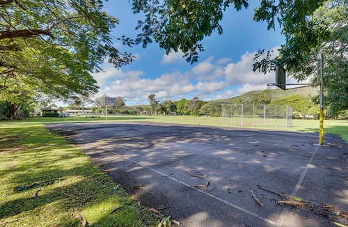 Waiohinu House | Peaceful Naalehu Paradise: 5 Mi to Beach!