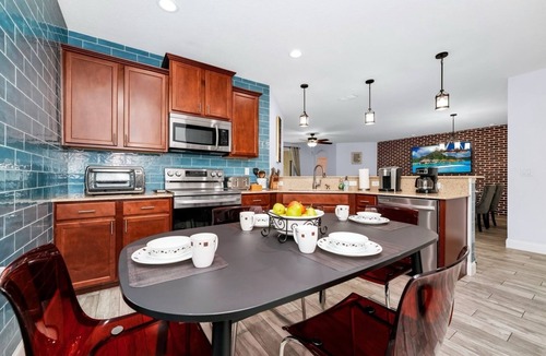 Calabria Villa | PerfectVacationHome5/4 Sleep12close to DisneyWorld, great forfamily gathering