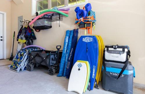 Kamuela House | ❤PiH❤OCEAN WAVE Resort Pool Waterslide Passes Enjoy Bikes Near Pool