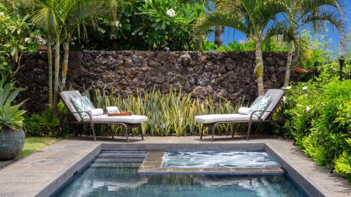 Kamuela House | ❤PiH❤ Pualani Villa EleganceHeated Pool SpaPrivate Cottage