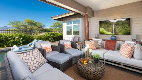 Kamuela House | ❤PiH❤ Pualani Villa EleganceHeated Pool SpaPrivate Cottage