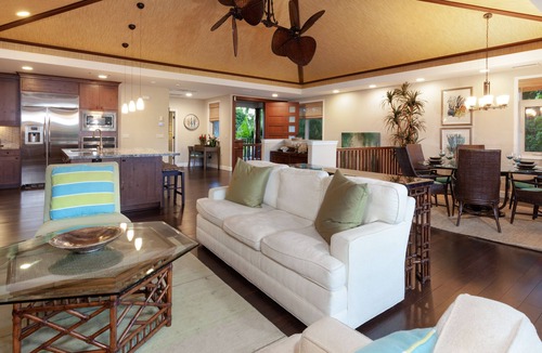 Kamuela House | ❤️PiH❤️ Sunshine Oasis ★2026 Hilton Passes included ★ Closest 4BR to KaMilo pools Bikes