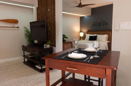 Kailua-Kona House | Plumeria Cottage