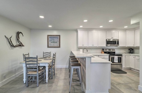 Fernandina Beach Apartment | Pool & Tennis: Walkable Fernandina Beach Escape