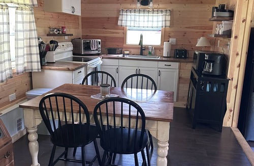 Sigel Cabin | Private & Cozy! Close to the Clarion River & State Parks!- Camp Harv est.1994