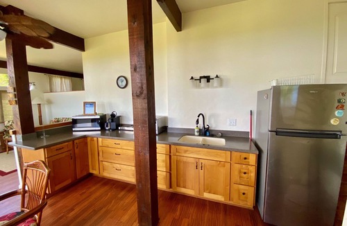 Pupukea Apartment | Private one bedroom studio with spectacular views of Sunset Beach $5k/month