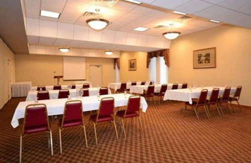 Franklin Hotel | Quality Inn & Conference Center Franklin Downtown