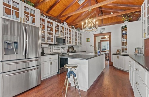 Bushnell House | Quiet Historic Family Retreat with Pool-Pet Friendly-No Events