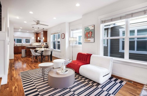 Lower Queen Anne Condo | Rare 3BR Modern Urban Escape, Private Garage