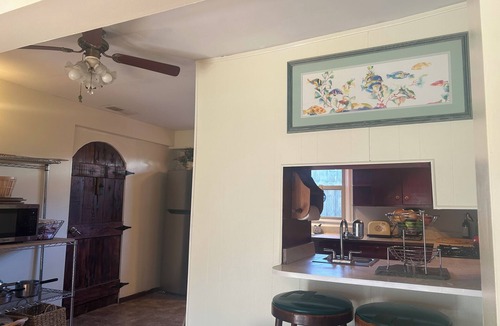 Versailles House | Red roof bungalow minutes from Keeneland race course bourbon trail. Hot tub