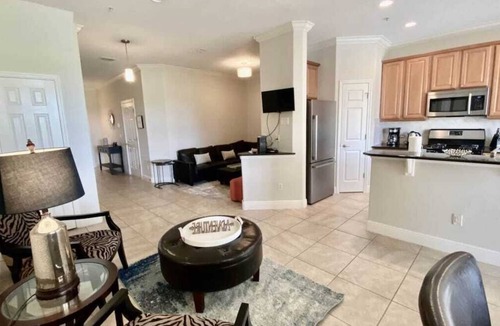 Reunion Condo | Renovated Townhome at Reunion, 6 Miles to Disney!