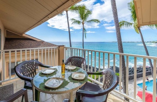 Historic Kailua Village Condo | Sea Village 3312: Oceanfront condo in Kailua-Kona, with stunning views!