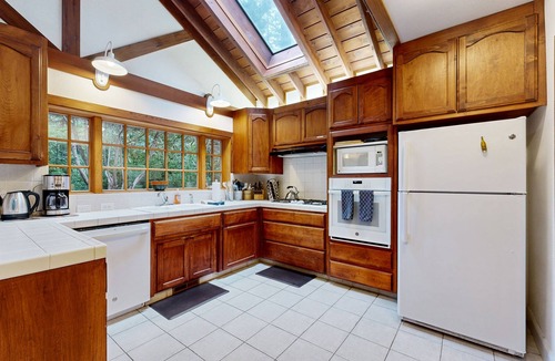 Little River House | Secluded house with WiFi, private hot tub, wood burning fireplace, Dog friendly