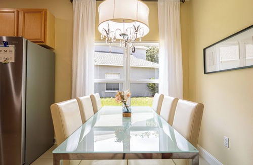 Crescent Lakes House | Serenity Simplified/Lakefront/17mi to Disney