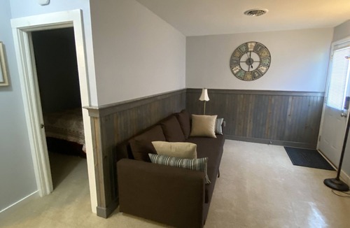 Skyland Apartment | Shovelhead Express