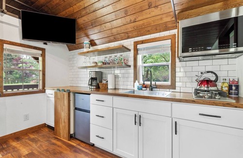 Monroe House | Skykomish River Tiny Home | Fire Pit, River Access