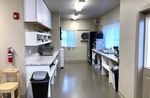 People's Freeway Hostel | SLC Hostel