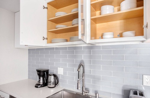Pico - Robertson Apartment | Sleek Beverly Hills 2BR w/Courtyard, nr BH Attractions, by Blueground