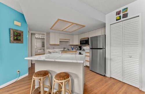 Kihei House | Spacious Condo Across the Street from Maui's Best Beaches MBG304