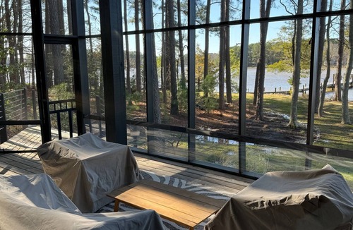 Royal Oak Cottage | Spacious waterfront house in charming Royal Oak with WiFi, AC, dock