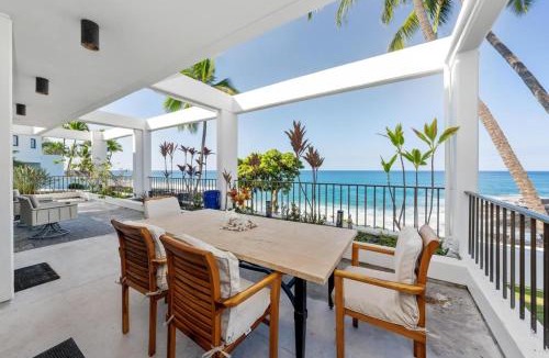 Kailua-Kona House | Spectacular Oceanfront Royal Sea Cliff 209 by Casago Kona
