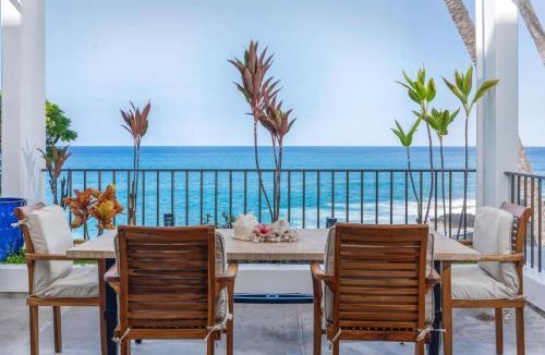Kailua-Kona House | Spectacular Oceanfront Royal Sea Cliff 209 by Casago Kona