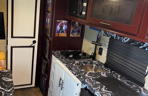 Reunion House | Starr Estates Marvel House Sunretreat Rv Park