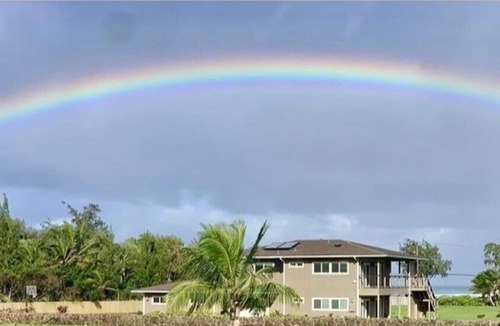 Kahuku House | Stunning N Shore estate, Ocean & Mountain Views, AC, beach across the road!