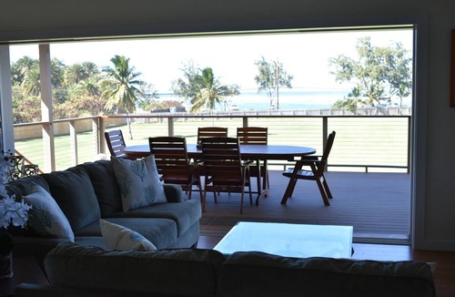 Kahuku House | Stunning N Shore estate, Ocean & Mountain Views, AC, beach across the road!