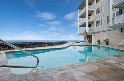 Historic Kailua Village Condo | 🤿 Styling Oceanfront Condo! 🌅 - Hale Kona Kai 303 🐢