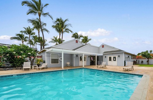 Waikoloa Village Condo | Summer Deal Waikoloa Resort Vacation Condo with Coast Views and Pool