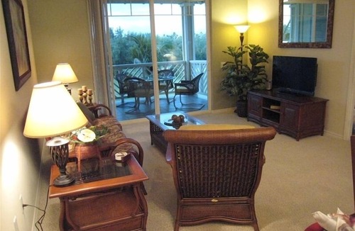 Waikoloa Condo | SUPER SALE AUG 13- SEP 2! Luxury Penthouse, Golf View, Gourmet kitchen, Sleeps 6