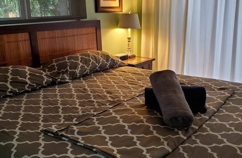 Waikiki Hostel | The Beach Waikiki Boutique Hostel