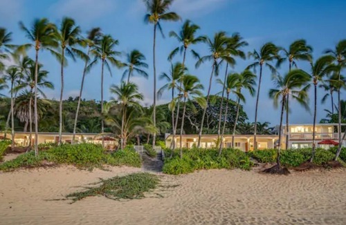 Pupukea House | The Gardenia at Ke Iki Beach Bungalows. Iconic Oceanfront stay.