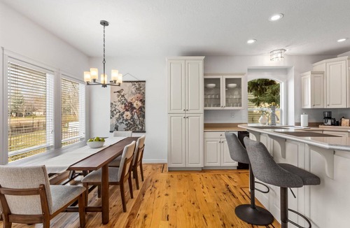 Eagle House | Tranquil Pond-Side Retreat | 4 Bikes to Bike Boise River Greenbelt + Fire Pits, BBQ, & Hot Tub