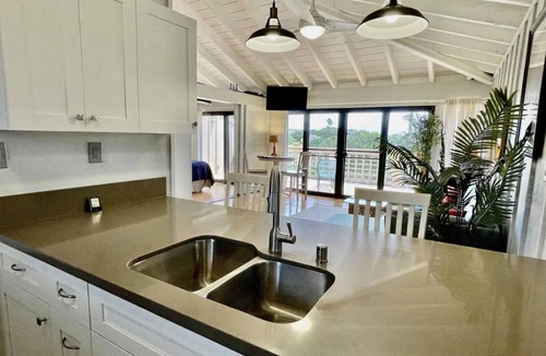 Maunaloa Condo | Tranquility on West Moloka'i