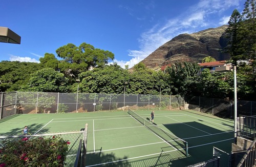 Makaha Valley Condo | Tropical Ocean View Retreat