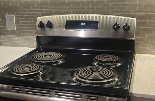Vinings Apartment | ​Ultimate Convenience: Spacious 1BR in the Heart of Cumberland