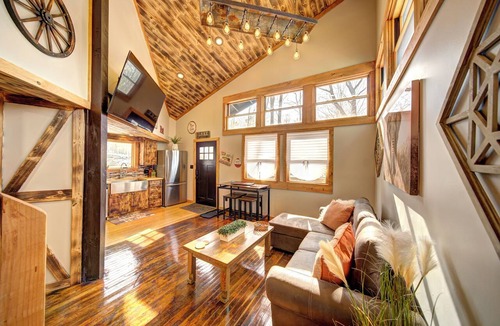 Greentown Cottage | Unplug & Unwind — A Cozy Pocono Cottage at Your Doorstep