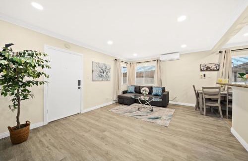 Alhambra Apartment | Vibrant & Refreshing - 12 min to Downtown LA