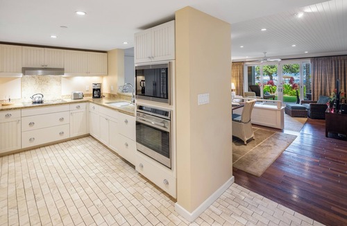 Kahuku Villa | Villa 102-103: Fall REDUCED 50%! OceanView Turtle Bay